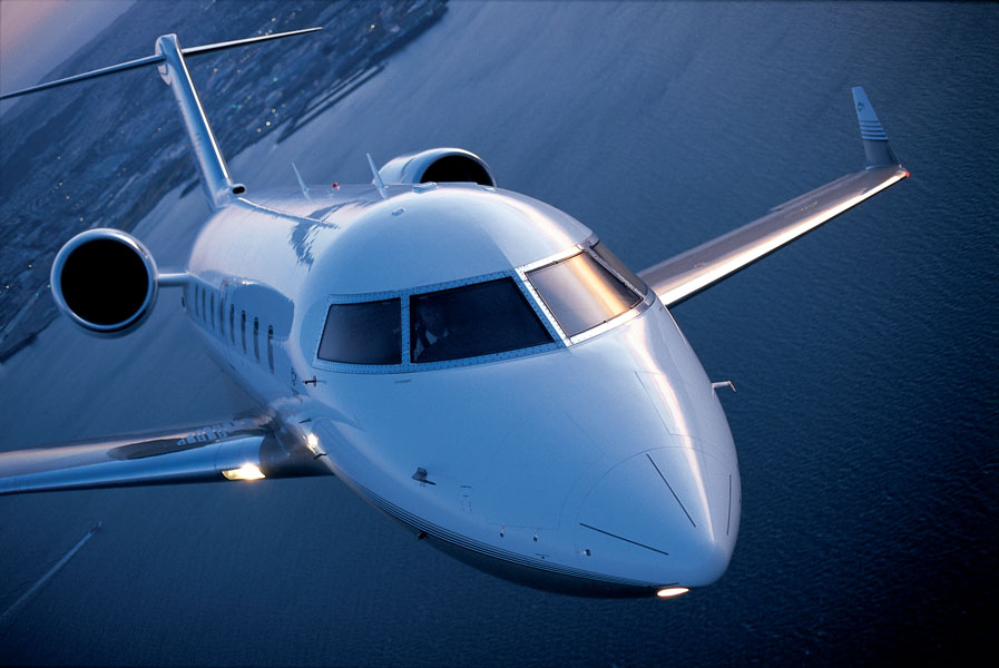 Challenger 604 view for Switzerland charter