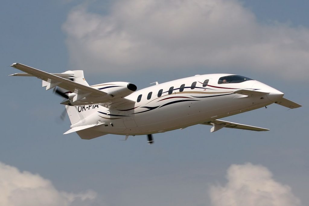 Switzerland Piaggio Avanti II Charter